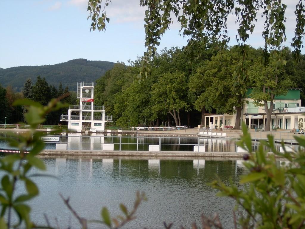 Waldstadbad Sprungturm